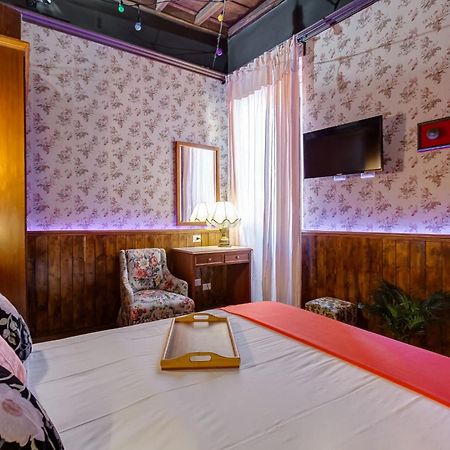 Stranger Pod Apartment Rome Bagian luar foto