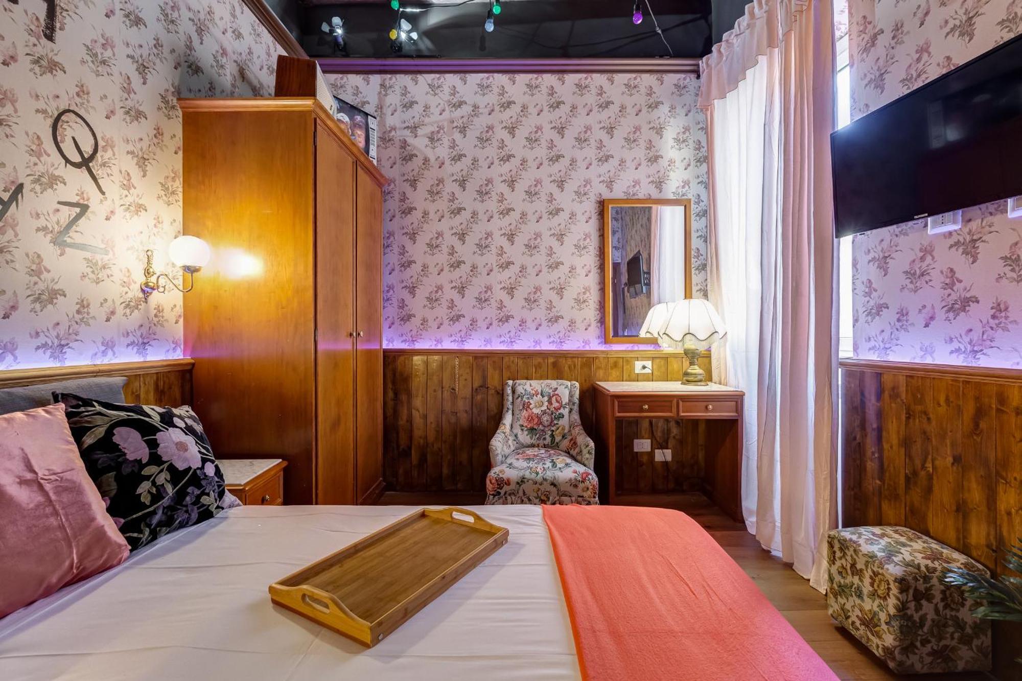 Stranger Pod Apartment Rome Bagian luar foto